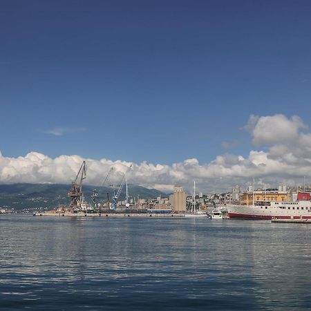 Residence Inn Rijeka Exterior foto